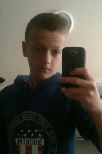 Nikss...