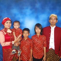 nurieari's profile picture. I LOVE MY FAMILY