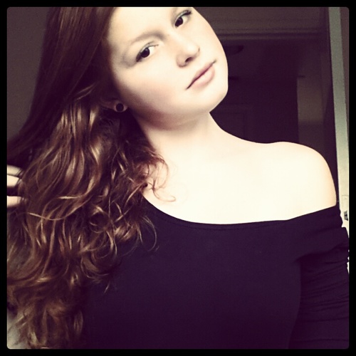 XpriscilX's profile picture. go your own way and do not give op you'll get there ♡