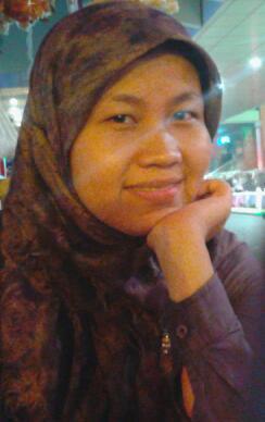 Someone who loves her family very much.. :)