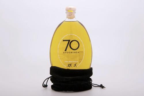 EXTRA VIRGIN OLIVE OIL
Numbers are nothing unless they mean something!
Find out the story behind the brand!