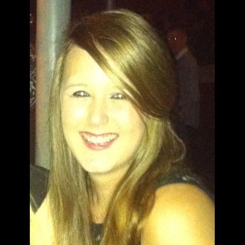 Scouse girl living, working & partying in Manchester. Management Assistant for BBC Radio 5live...my views etc! Also important im Liverpool Fan!