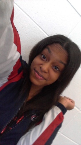 Bending It Over For My Pimp @ArielleOreanna_ & Working Hard On That Pole With @iRunnThiss_Shidd Follow My Mains Doe .!