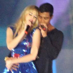 O amor não se vê com os olhos mas com o coração. @sophiaabrahao e @micaelborges_ Eu amo vocês!
