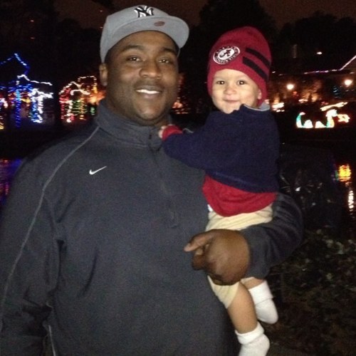 I_SELL_NIKE's profile picture. J.Scott cool laid back #YONKERSMADE #FATHER #BROTHER #HUSBAND #DREAMchasing #LIDSTEAMSPORTS Life is great no complaints at all.
