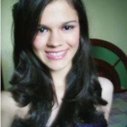 Engole um espelho, menina. Aprende que bonito, é o que a gente é por dentro. (Caio F. Abreu)