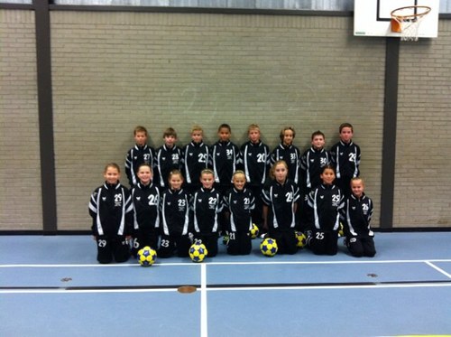 GroenGeler D1 Always be my self No matther what.Head up, Stay strong, Fake smile , Move on. AFCA