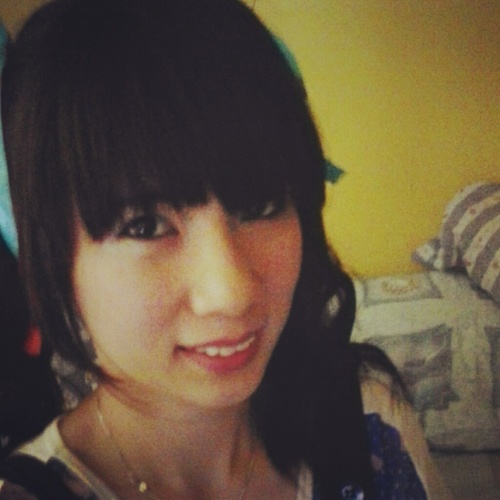 ♥..maybe I'm not the girl in your dreams, but I can show you what Love means..♥