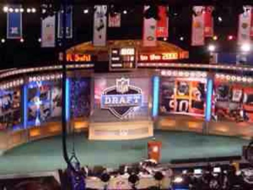 Your one spot stop for NFL draft news, mock drafts, rankings, and more.