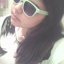 Sou viciada em Internet e na @rockrestart