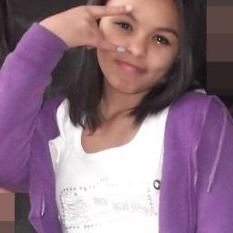 Gostta de mim ? 1Beijo , nao gostta ? Foda-se , nao sou milho pra agradar galinha :) , 2Beijos ' Diva do @ClubeFollowBack