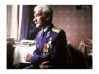 I'm proud to dedicated my tweets to Hero of RF&URSS.He avoid that a false alarm could give reason to start a nuclear war between RF&USA.Pres.Putin is a Patriot