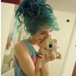 Yes, I'm Kellin Quinn's sister. Mirana Katylin Quinn Costas. || RP.