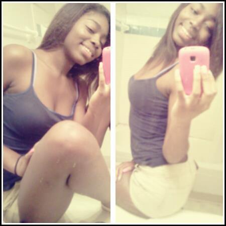 ιм ℓαℓα ^__^  ғσℓℓσω мү вεsтғяιεη∂ @Shann_DAWGG  :)
-  ℓιғε ιs ωнαт үσυ мαкε ιт * мαяιℓүη мσηяσε