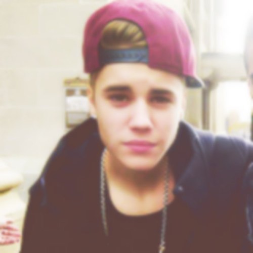 chantelstl's profile picture. idk what to put in this thing. so bye. ~ @Biebersdictator is mean and rude and bossy and ANNOYING. jk. She's cool.