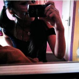 Ola Soy de Valdivia,Chile Me Concidero Una niña Normal ^^* Amo Vivir Laah Vida ♥*Odio Suufrir ¬¬* Si Qieres Saber Mas De Mi Sigueme