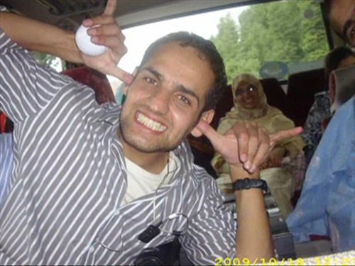 5hobi's profile picture. My name is Khan & I m not a Terrorist - An Islamic Fundamentalist you can say #Pakistan #PTI #PTIFamily #Cricket #Football #Arsenal (Backup account of @5hoab )