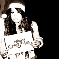 Love my devonne forever! #Lovatic (26/6/12)