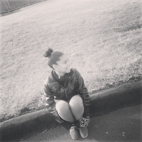 i'm alani. pronounced -- *a-la-ne* follow this girl. @Maujah_IsMyName. & catch us hiding in your closet. :b. follow me ;