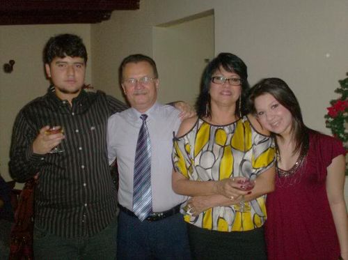 Profesor Titular Emérito de la Facultad de Odontología/LUZ
