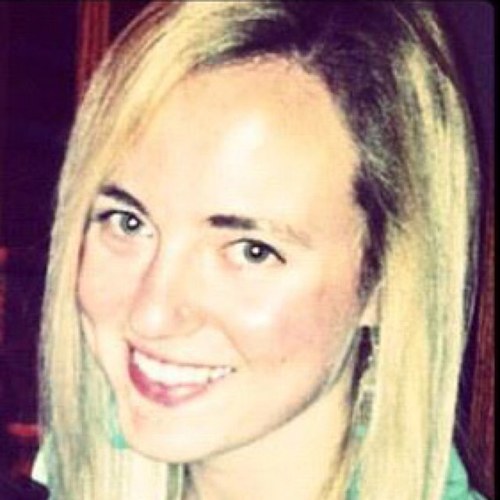 Executive Scheduler at Emergency University,  Member of the Central Coast Bombshells, diehard SF Giants fan and froyo addict. Tweets about sports, dance & life.