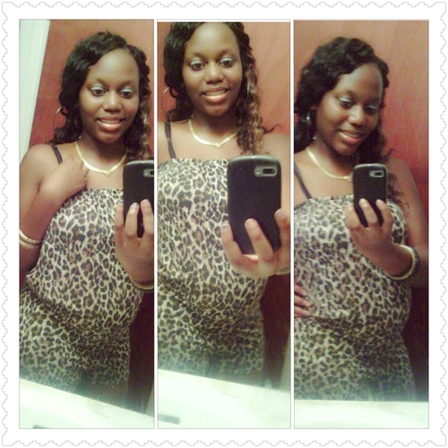 Wanted by many, Taken by none, Talkinq to some, Just waitinq for one Team:R.I.P Daylon,Team:Thiick,Team:BrownBonee,Team:Follow me ( :