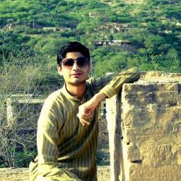 An ordinary man with extraordinary qualities. Beware! I might be ur boss someday ;)