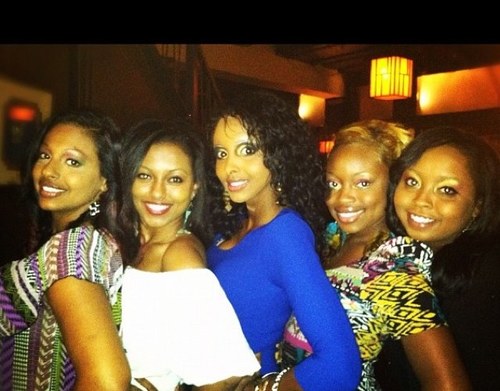 SimmyRunsIt's profile picture. Instagram: Simsimmaxoxo