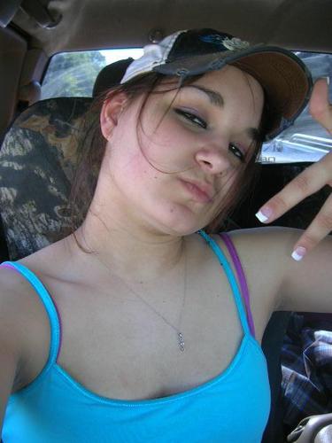 hopefuldoll8775's profile picture. 