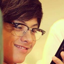 It's all about @imdanielpadilla , so lets do the Oppa Daniel Style!  *tugstugstugs* Rock n Roll \m/