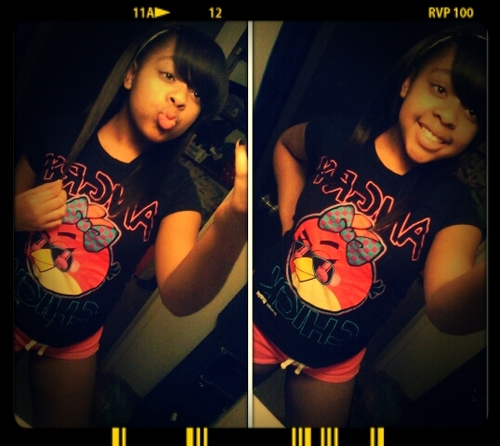 Trust NONE , Bitch I Dont : ) Middle finger up, Don't give a fuck. ! #TeamSingle : #TeamREAL , #TeamNoIphone ! Nuff'Said Follow Me BITCH !