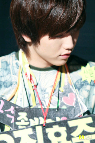 6.1.2013 @LoveFunKpop_RP (Minta Deact)