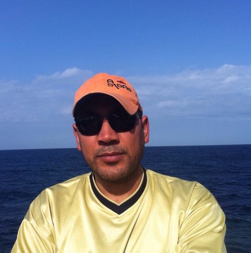 toma_1976's profile picture. 