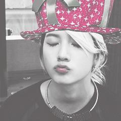- 'CHOIMINKI/최민기'  เร็นโฟร์ดีไม่เหมือนใครและไม่ตามใคร พูดไม่เก่งแต่รักหมดใจ *ยิ้ม* ฟอลไม่ฟอลก็คุยได้ครับ.  { ♥ @ChoiGoRen } #95line.