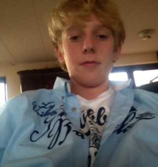 Leeuwarder lyceum h/a 2D ~ blauw wit C2 (have fun) ~ zuiderburen #yolo Snapchat