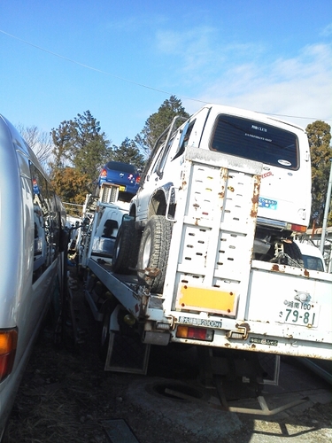 ryuhei032126's profile picture. 綾瀬中卒業からの湘南高校定時制夜の学校悪い？！(笑)本名 齋藤　隆兵 ジムニーのja11大好き少年です！