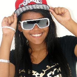 Esse perfil foi usado para divulgação do trabalho pop da cantora Lia, fiiha do saudoso MC Claudinho