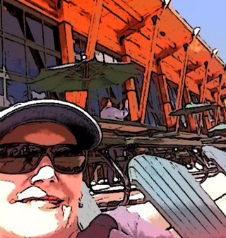 charlyles's profile picture. 