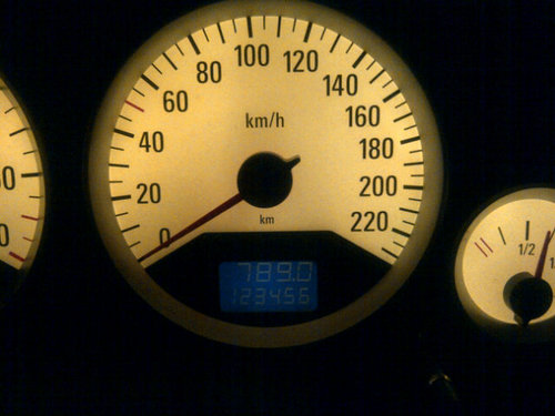 tetsuo_kunigami's profile picture. 自称Writer(笑) VTR250（MC33）乗りのオヂさま。　　アイコンはOpelist時代の記念と言うことで……あっ、グラブルもやってます。