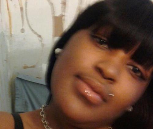 TeamFOLLOW Back....Im Me Nothing More Nothing Less :)