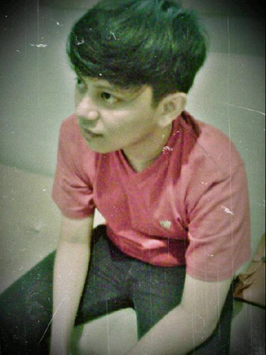 I'm just a ordinary boy.        (з´⌣`ε)