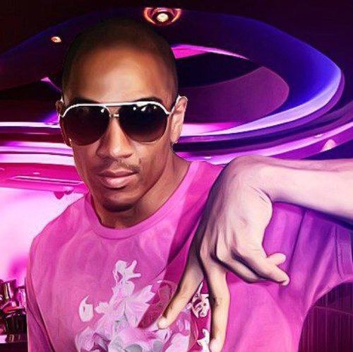 on iTunes Now!!! Magical Girl feat LIL JON @rayrayintl @liljon where U at? #magicalgirl #globetrottacliq http://t.co/Bs5U6A7g3H