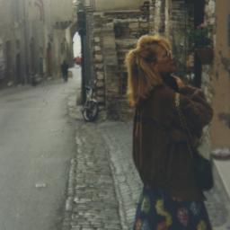 Scrittrice autrice, filologa, saggista viaggiatrice .Ho scritto numerose antologie Zanichelli Le Monnier Bovolenta . scolastiche e altri libri
