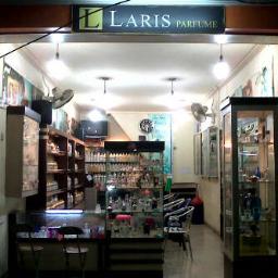 Menerima refill dan menjual barang original parfum dengan harga terjangkau dan kwalitas bagus dan terjamin☺..bisa dikirim melalui expedisi☺ CP : 26F60628