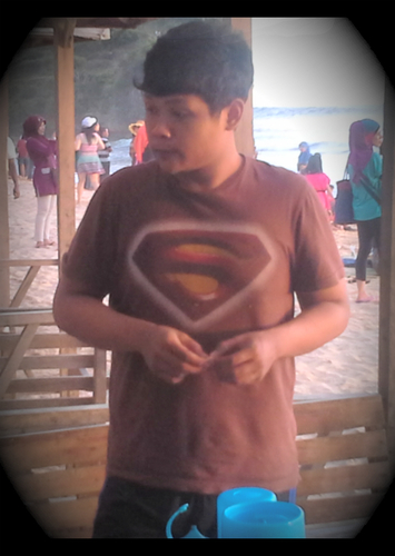 ngopiNyantai's profile picture. 