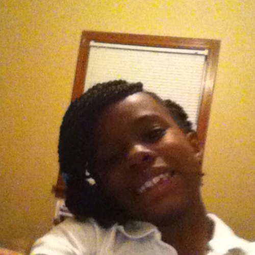 azhyiac's profile picture. 