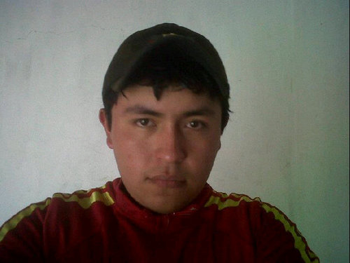 Pz me late la musica aficionado al rock y nuevos exitos.. http://t.co/y7zgBn0ioP