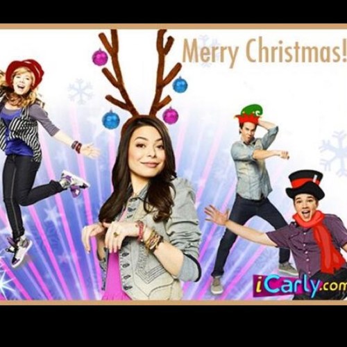 @OfficialR5 Austin and Ally @DrakeBell @jennettemccurdy @MirandaCosgrove ICarly, Multiple Fan Account for these amazing people! \o/