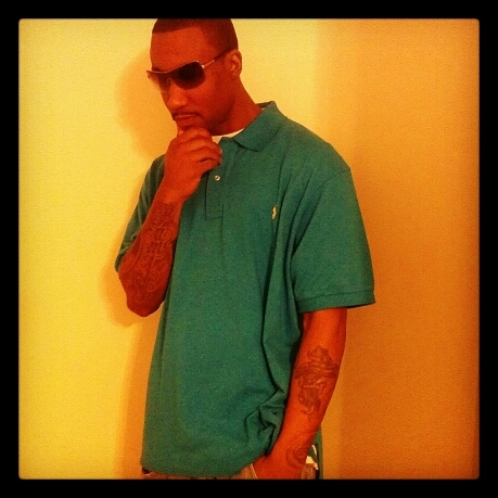 Came from nothin and made it to somethin....if u can't get paid in a earth this big u worthless....R.I.P to all da real Niggaz...