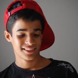 yan_tiziu's profile picture. 